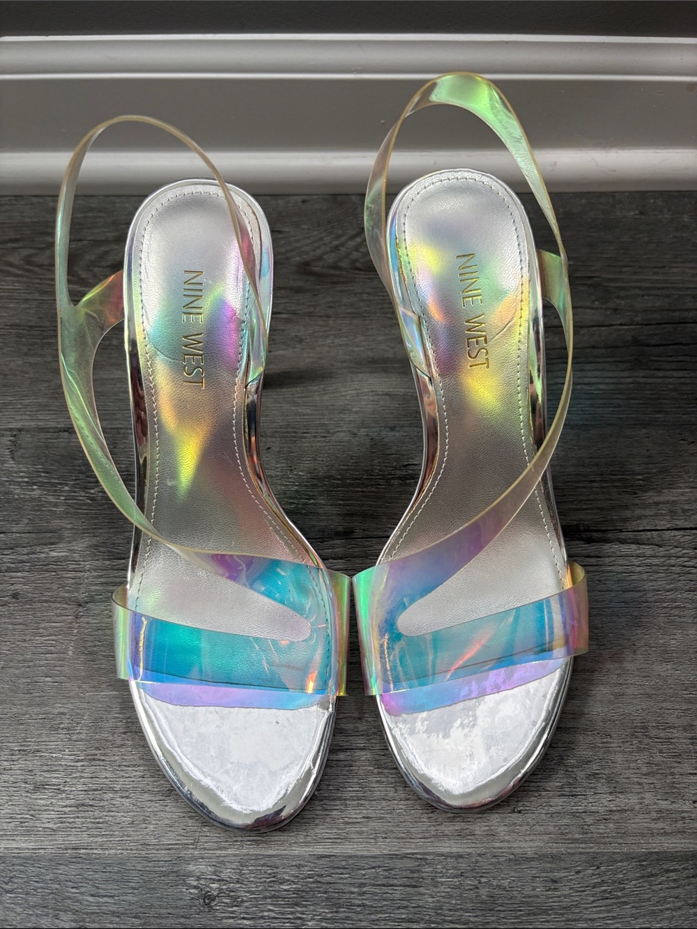 Nine West Iridescent Holographic Slingback Heels. Women size 7.5